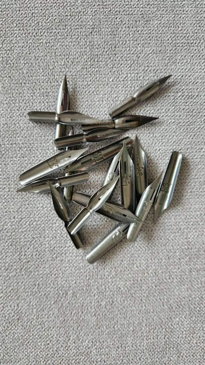 Antiguas plumillas fabricadas en Inglaterra - 6