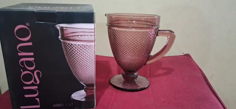 Jarro de vidrio rosa Lugano 1 litro