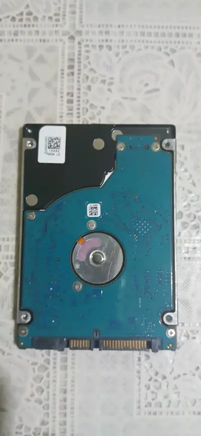 Disco duro interno SATA 2.5 pulgadas - miniatura 1