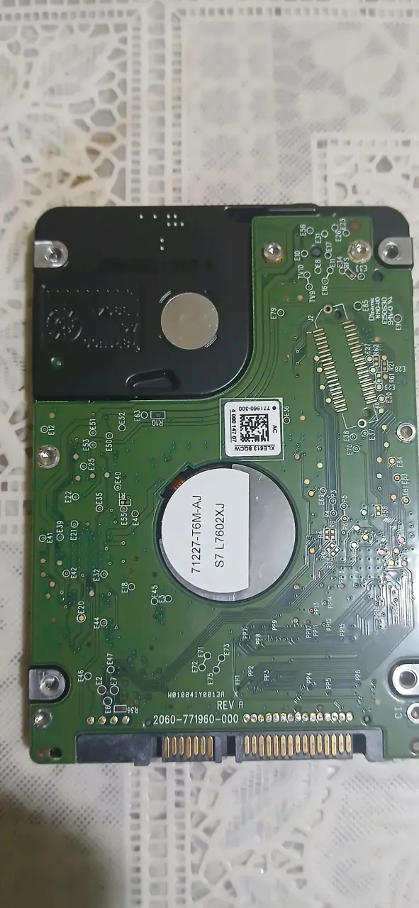 Disco duro interno SATA 2.5 pulgadas - 4