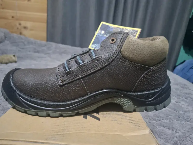 Botas de seguridad marca tempest - 1
