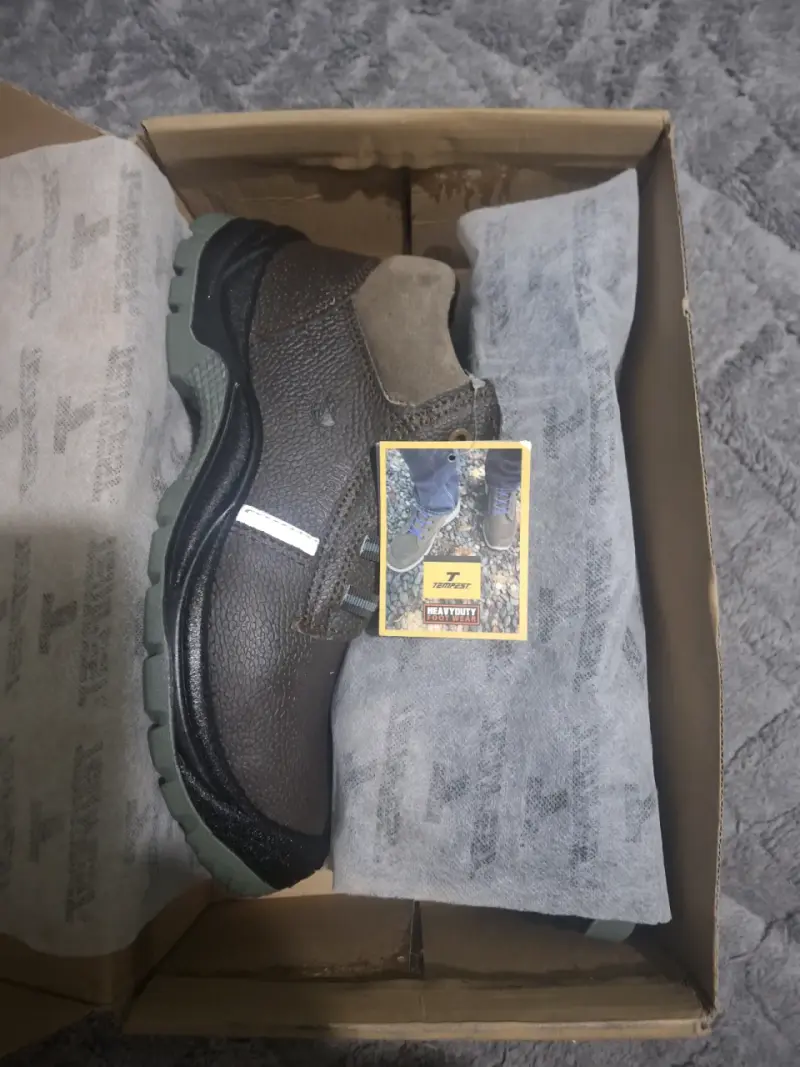 Botas de seguridad marca tempest - 4