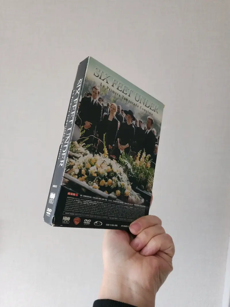 DVD Six Feet Under Temporada 1 y 2 Completa - 4
