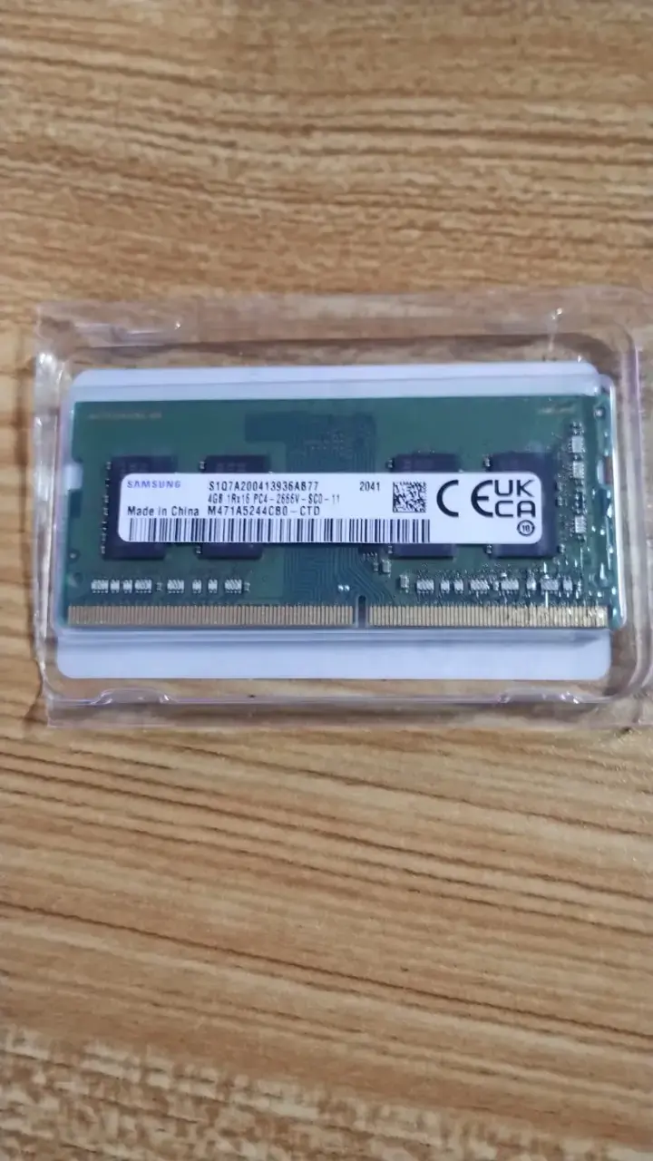 Memoria RAM Samsung 4GB DDR4 2666MHz ( Notebook) - 1