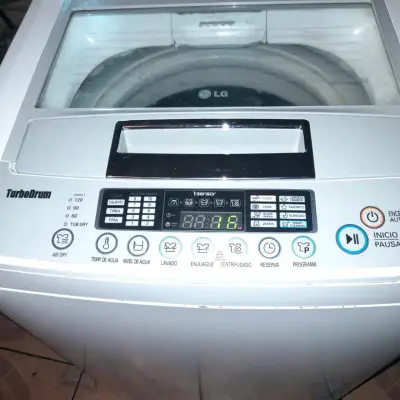 Lavadora LG TurboDrum 1 Sensor 8 kg - miniatura 1