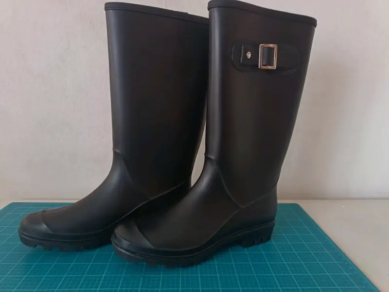 Botas de lluvia negras impermeables - 1