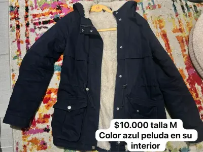 Parka negra con forro de lana para invierno - miniatura 3