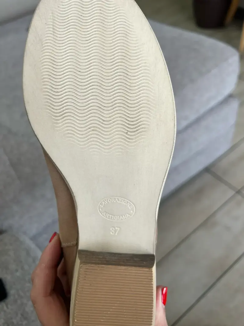 Botas vaqueras de cuero beige para mujer - 3