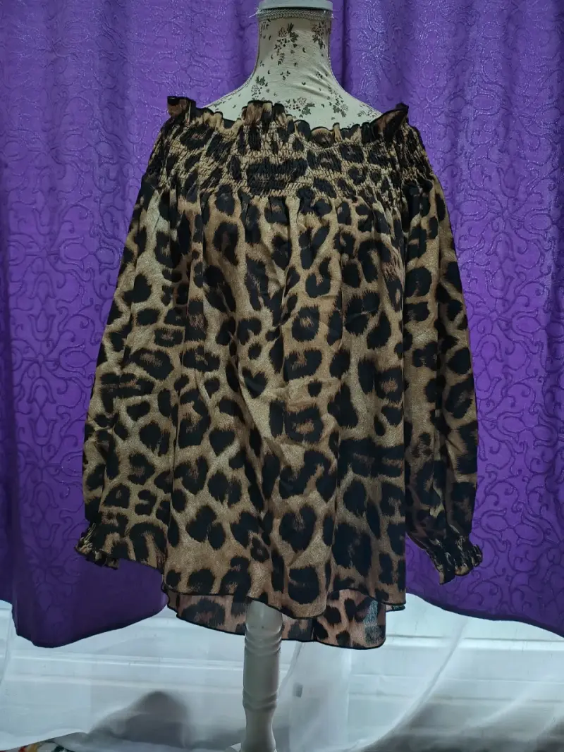 Blusa de mujer estampado animal print