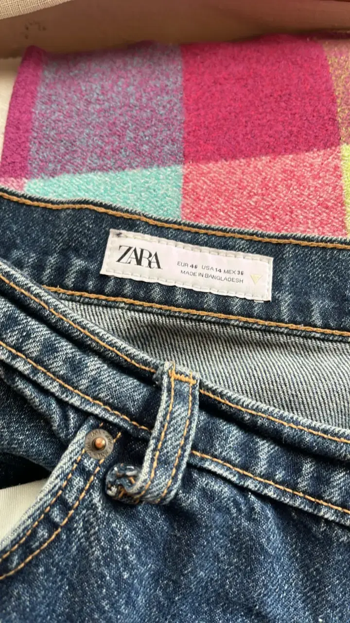 Jeans de mezclilla azul para mujer - 3