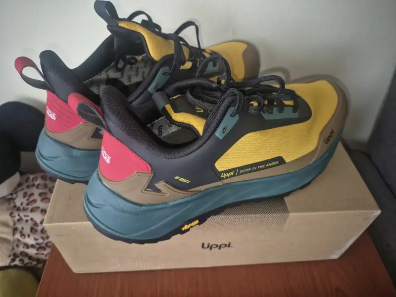 Zapatillas de trail running Upp! Vibram amarillas - 4