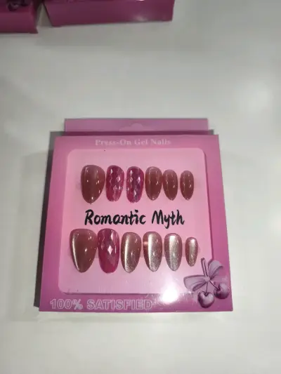 Uñas postizas gel verde y rosa Romantic Myth - miniatura 2