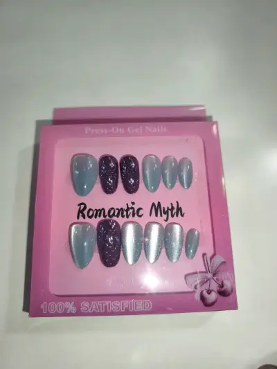 Uñas postizas gel verde y rosa Romantic Myth - miniatura 4