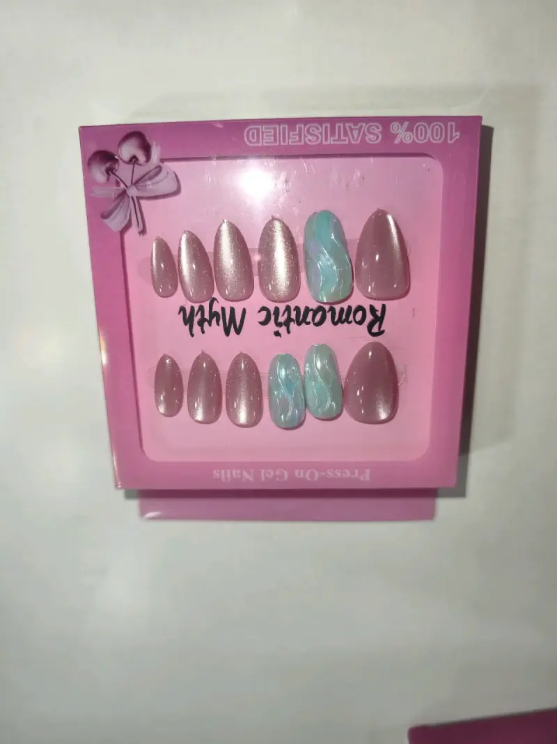 Uñas postizas gel verde y rosa Romantic Myth - 5