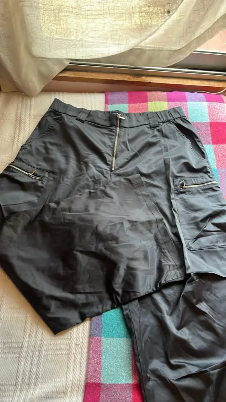 Pantalones cargo con bolsillos talla XL - 2