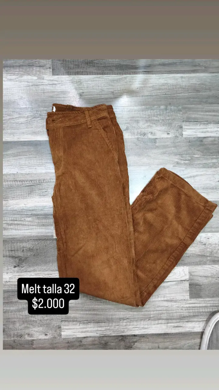 Pantalones de pana Melt talla 32 marrón
