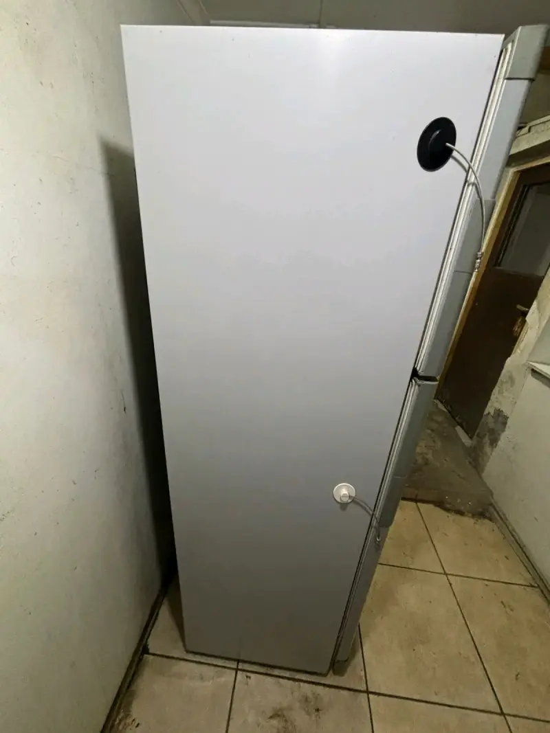 Refrigerador de dos puertas en buen estado - 3