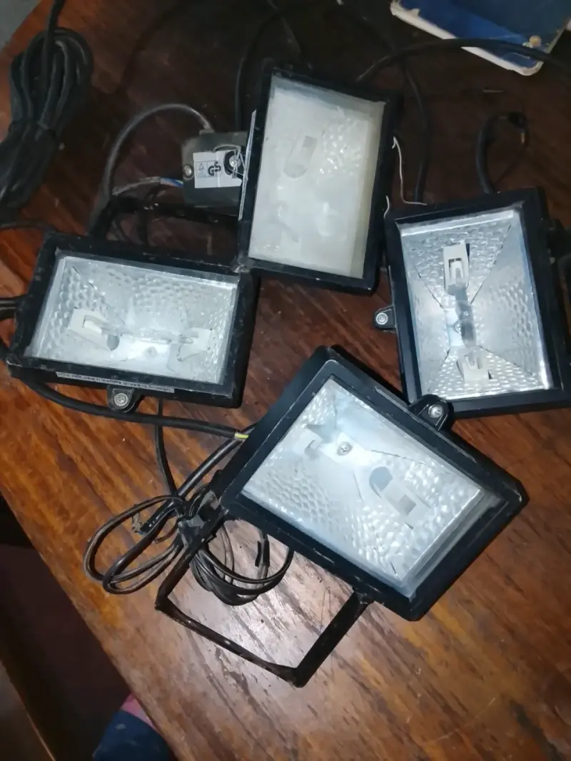 Reflectores LED para exteriores - 1