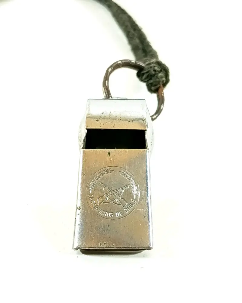 Antiguo pito Carabineros. - 2