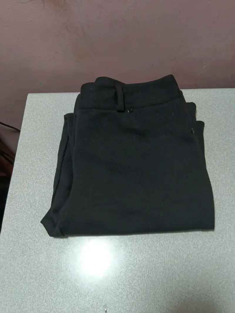 Pantalones negros de vestir para hombre