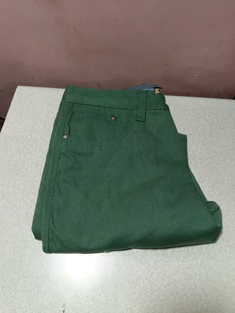 Pantalones verdes casuales para hombre