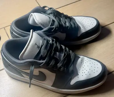 Air Jordan 1 Low - miniatura 2