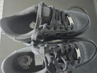 Zapatillas deportivas negras unisex - miniatura 2