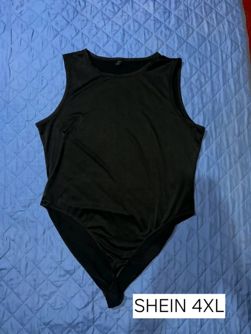 Body negro sin mangas talla 4XL Shein
