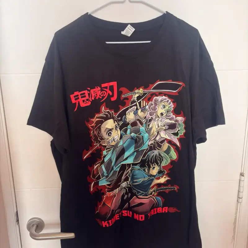 Polera de anime Kimetsu no Yaiba XL - 1