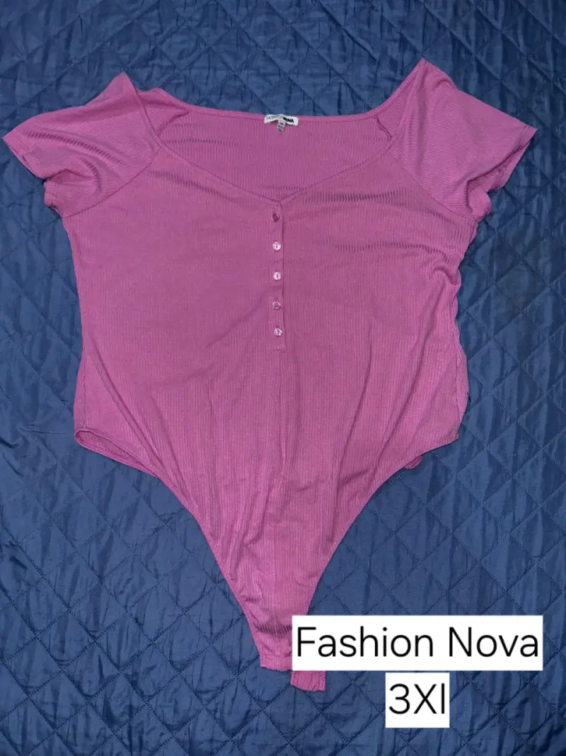 Body morado talla 3XL de Fashion Nova