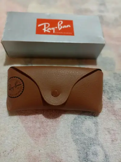 Se venden gafas de sol marcas Rayban originales... - miniatura 6