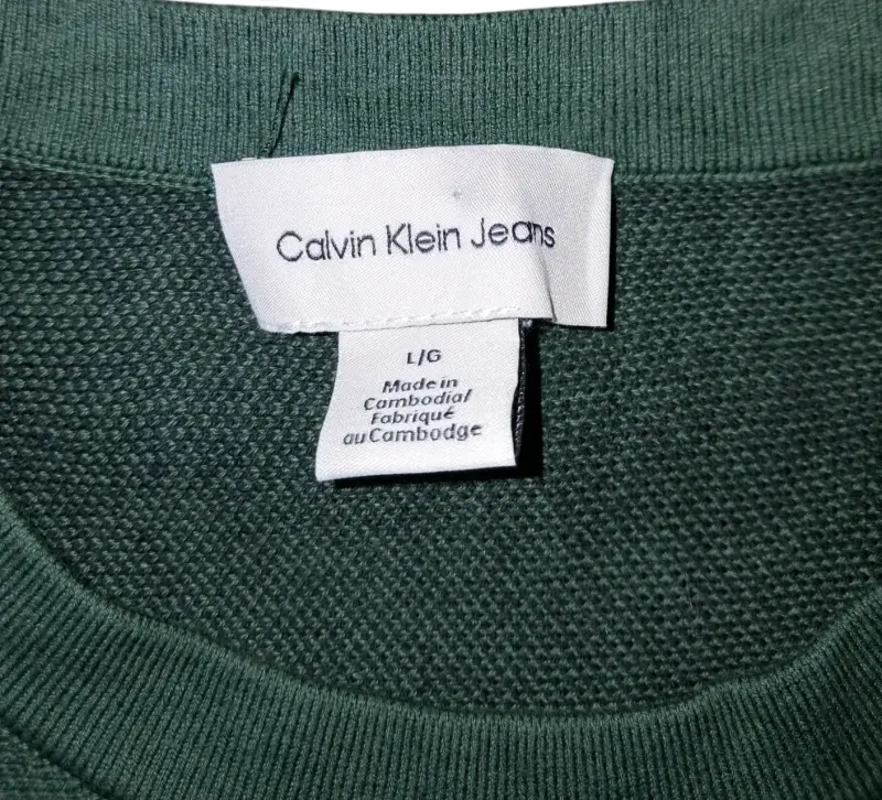 Polerón verde Calvin Klein con logo CK - 4