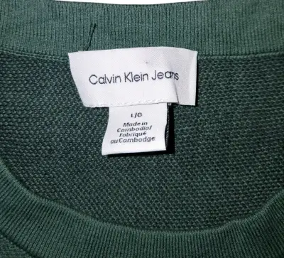 Polerón verde Calvin Klein con logo CK - miniatura 4