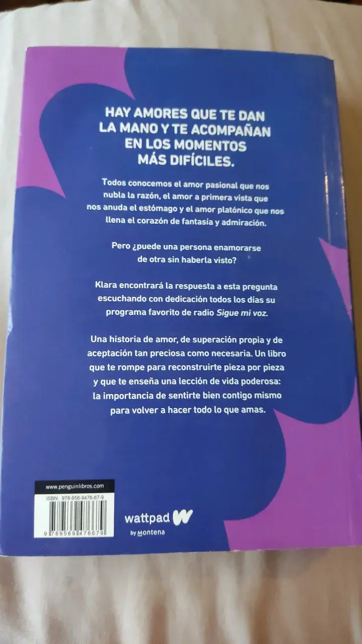 Libro 'Sigue Mi Voz' de Ariana Godoy - 2