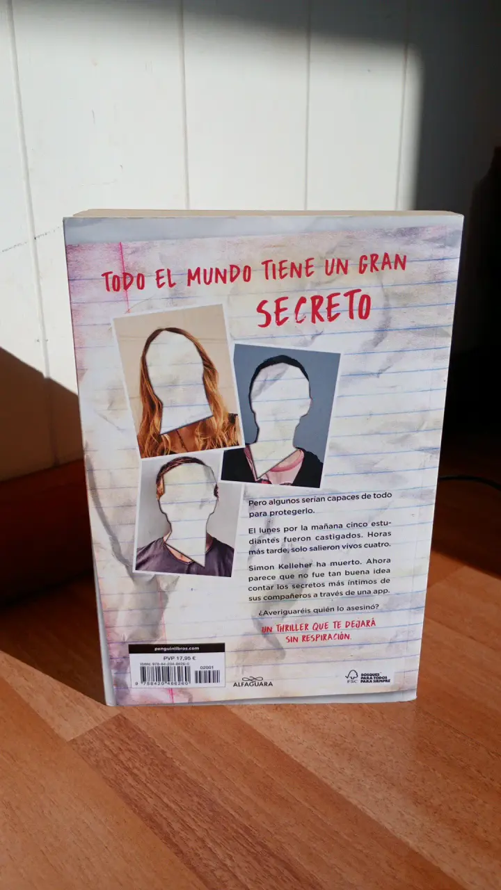 Libro 'Alguien Está Mintiendo' de Karen M. McManus - 3