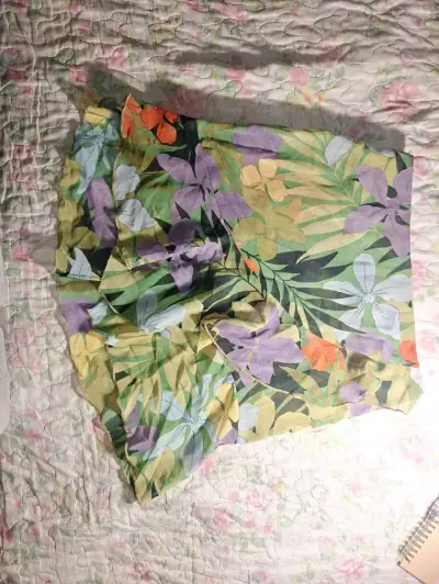 Shorts de mujer estampado floral tropical - miniatura 1