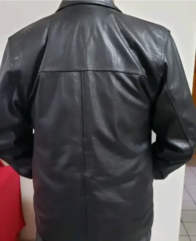Chaqueta de cuero negra para hombre - miniatura 4