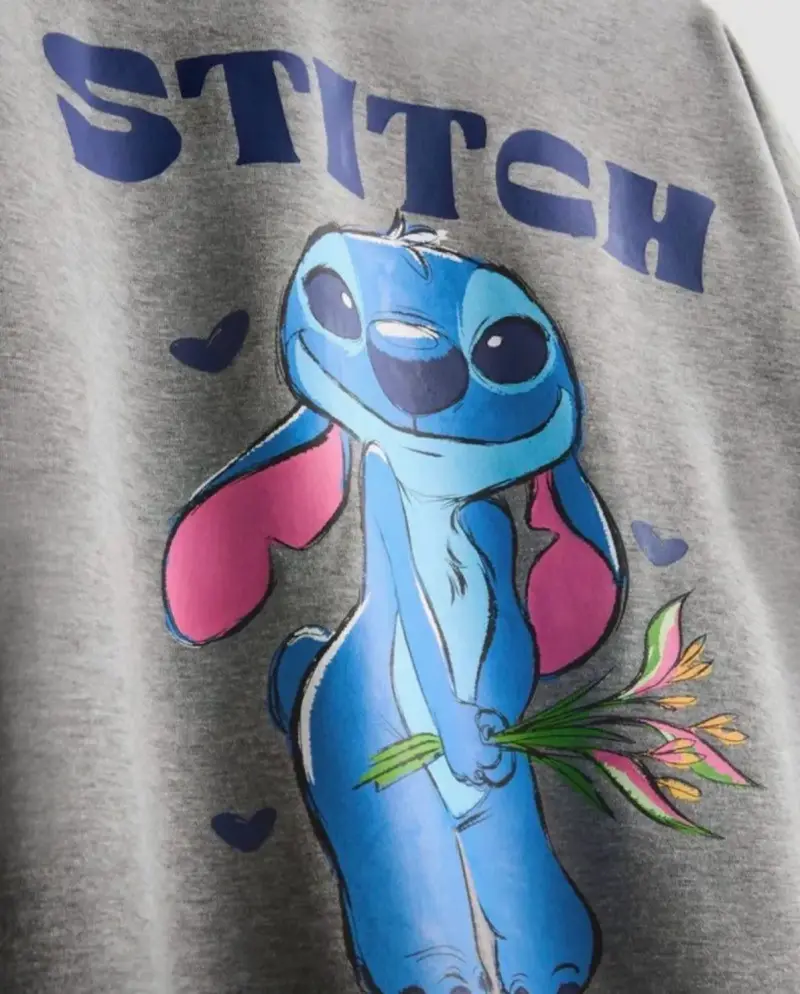 Poleron gris con diseño de Stitch - 2