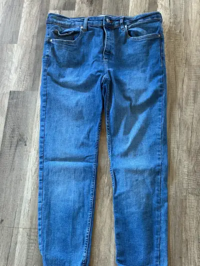 Jeans MNG Denim Push Up  Talla 44  en buen estado - miniatura 1