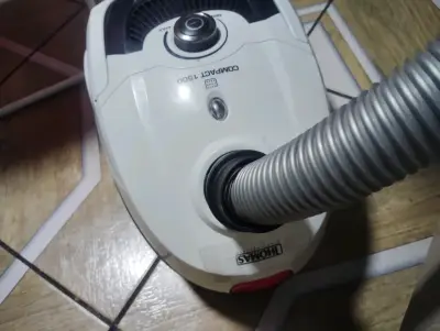 Aspiradora Compact 1500 con filtro HEPA - miniatura 3