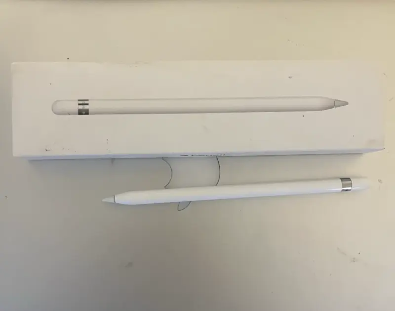 Lápiz digital Apple Pencil de primera generación - 2