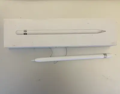 Lápiz digital Apple Pencil de primera generación - miniatura 2