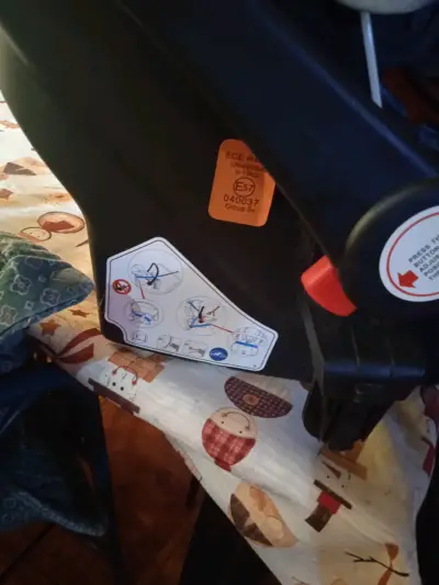 Silla de auto para bebé grupo 0+ - miniatura 1