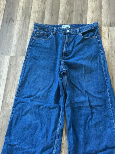 Jeans anchos de mezclilla Marca Zara talla 44 - miniatura 1