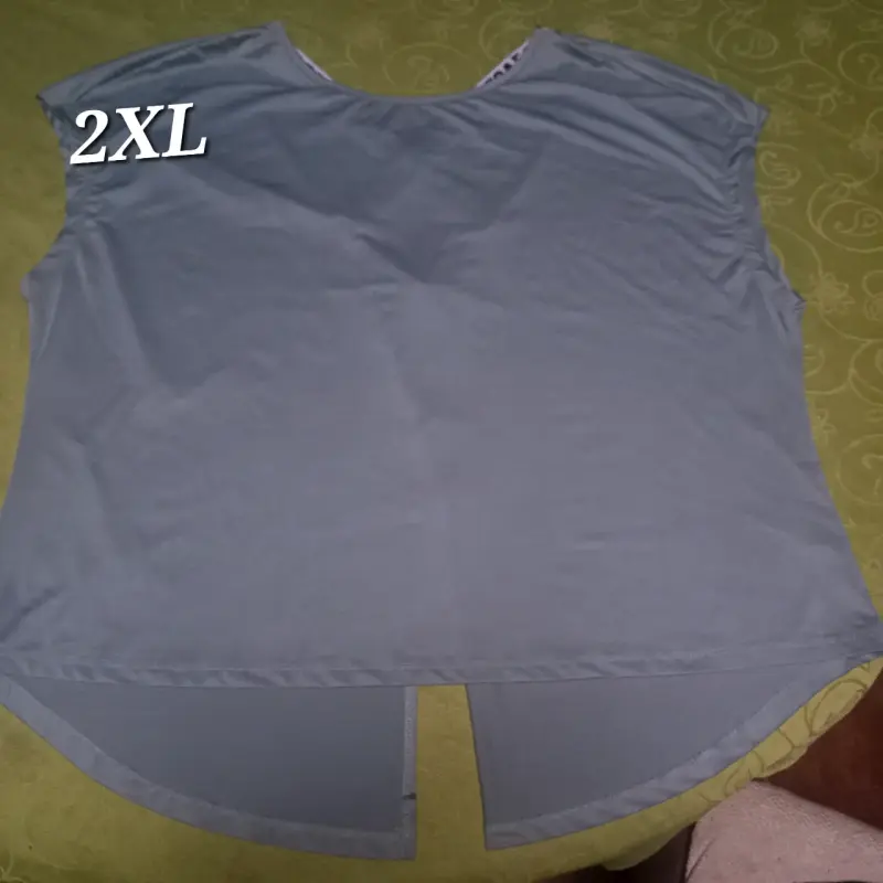 Poleras y blusas tallas grandes - 2