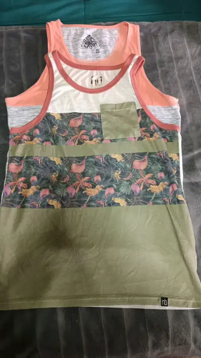 Poleras sin mangas estampadas para hombre talla S - miniatura 1