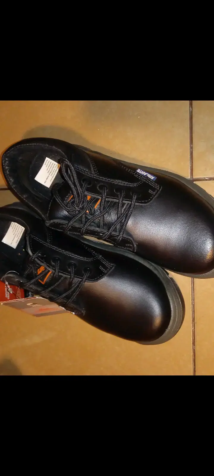 Zapatos de seguridad nuevos nro 39