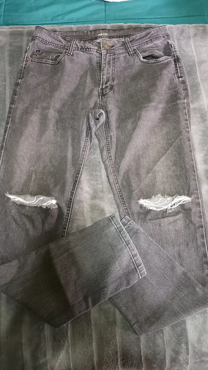 Jeans grises desgastados para hombre - 1