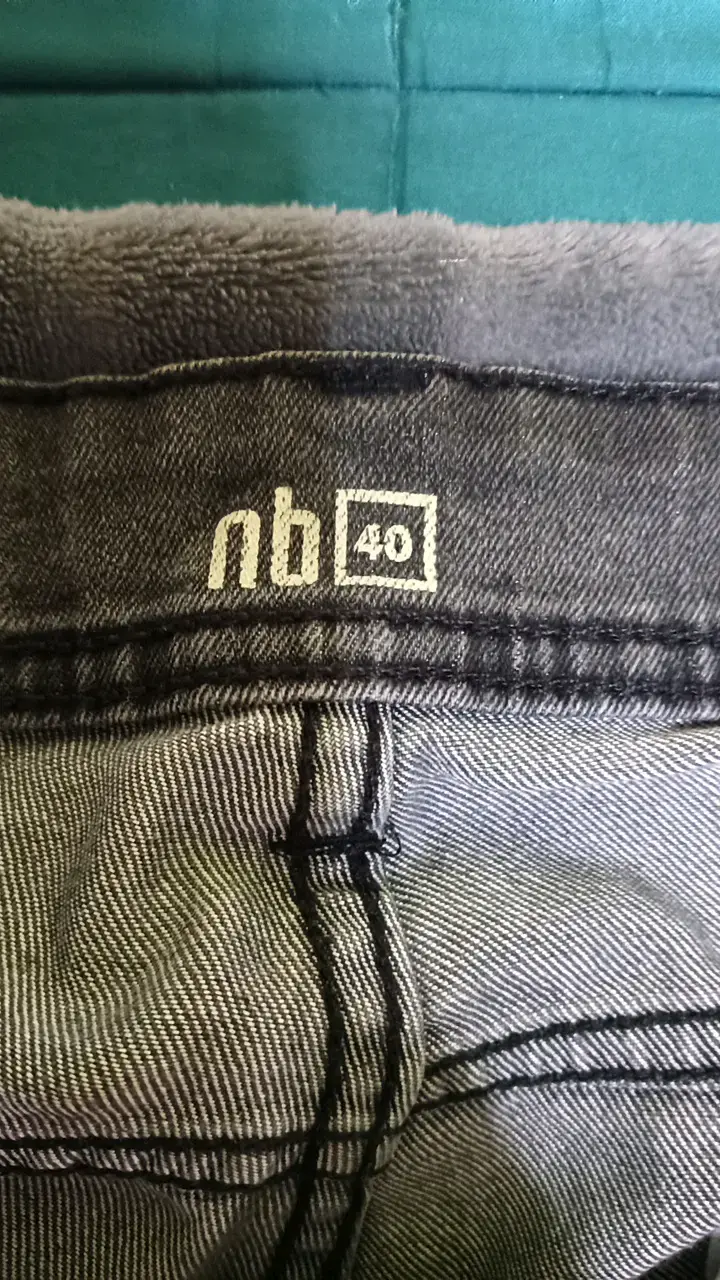Jeans grises desgastados para hombre - 2