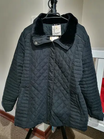 Chaquta Mujer Acolchado Negro Nueva XL - miniatura 1